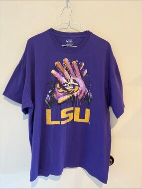 LSU Louisiana State University Purple Short sleeve Tee shirt with Yellow Logo